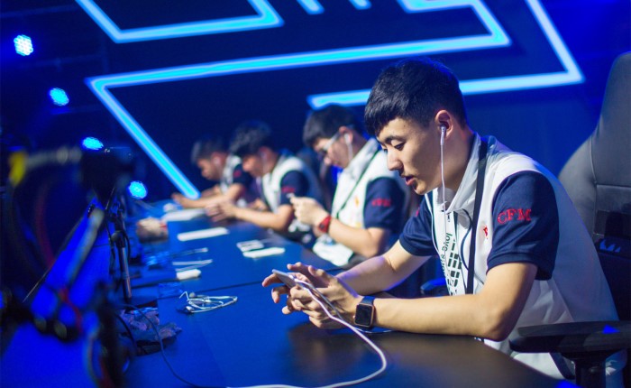 多次在内线 多次在内线