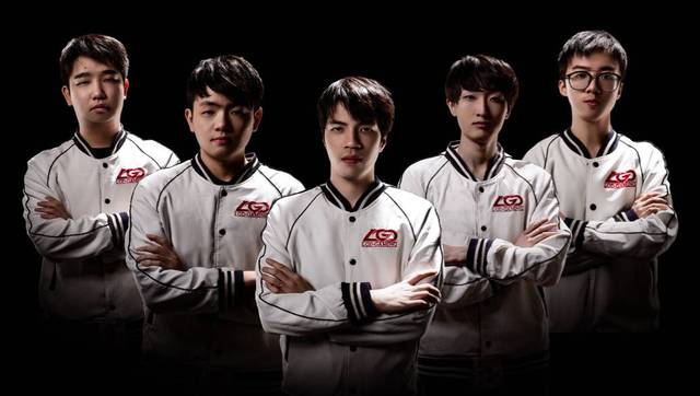 凭借踏实的 凭借踏实的